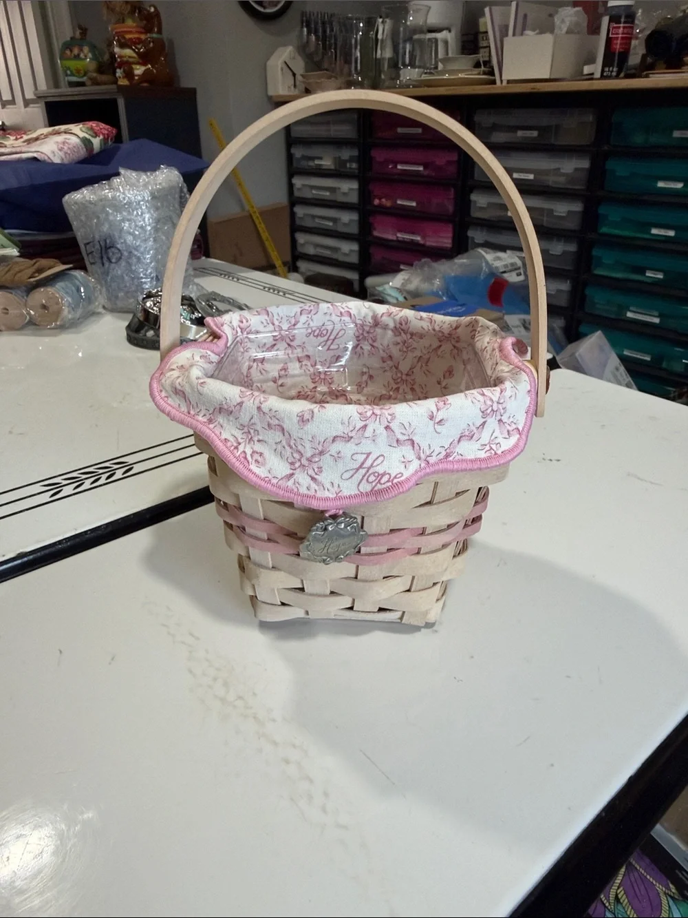 Longaberger 2001 Horizon of Hope Basket with Liner, Protector and Tie-on